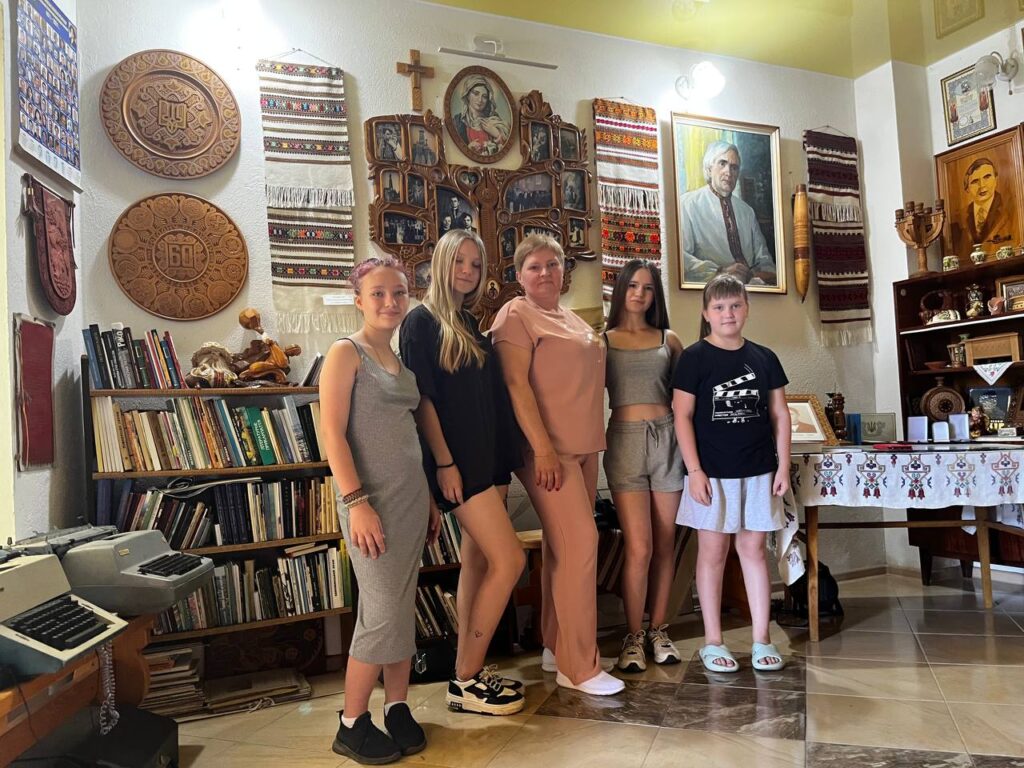 Учасники подорожі на Прикарпаття