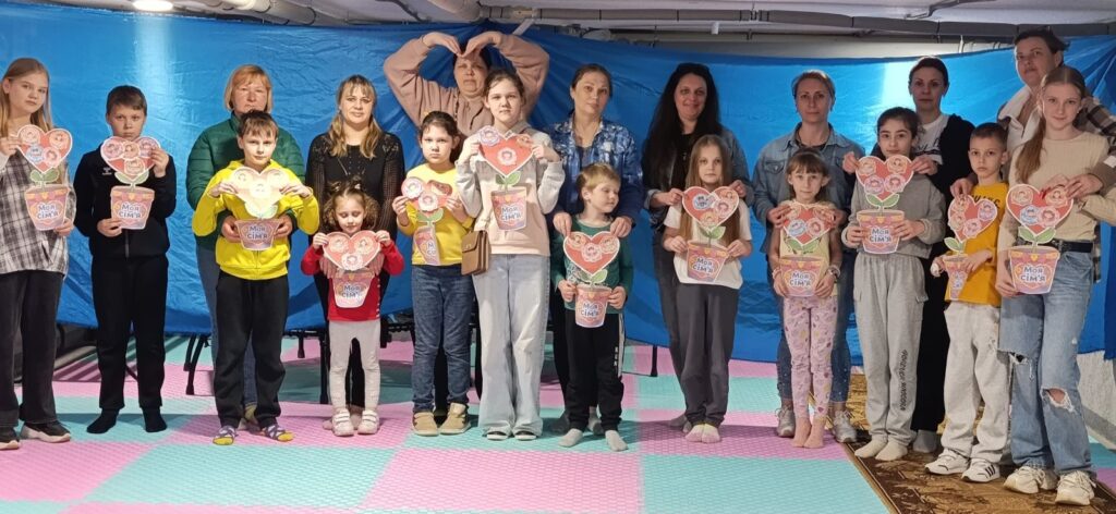 Учасники свята до Міжнародного дня сім'ї